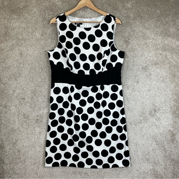 Light Blue and White Polka Dot Sleeveless Pinup Swing Vintage Style Women Summer O-Neck Elegant Party Dresses